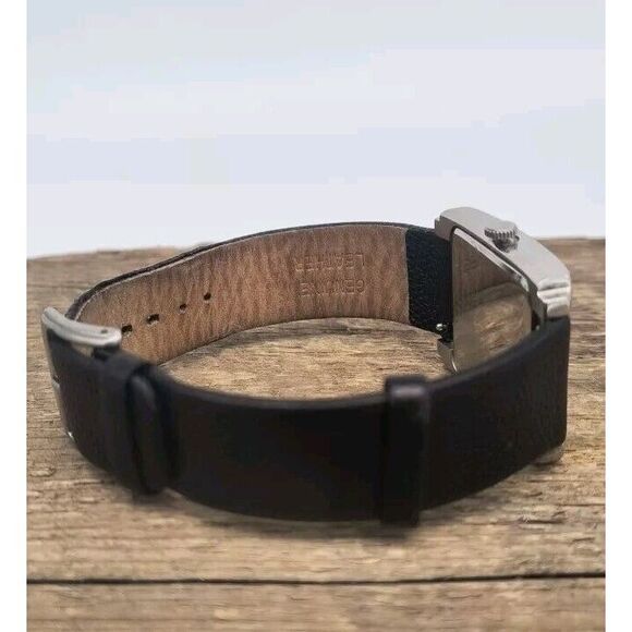 Mens  Kenneth Cole Square Tank Stainless Steel Watch - New Battery - Picture 5 of 9